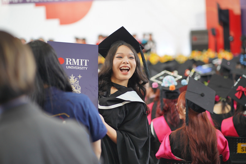 news-thumb-rmit-vietnam-celebrates-the-largest-ever-group-of-graduates.jpg