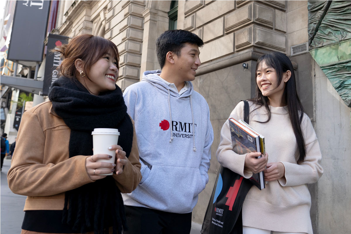 three-students-walking-rmit-campus-1200x800.jpg