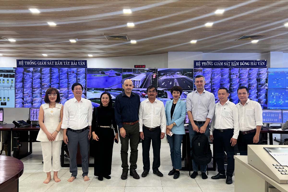 People visit the Hai Van Tunnel office