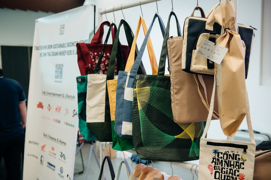 Bags by Jamlos, an RMIT alumnus-owned business