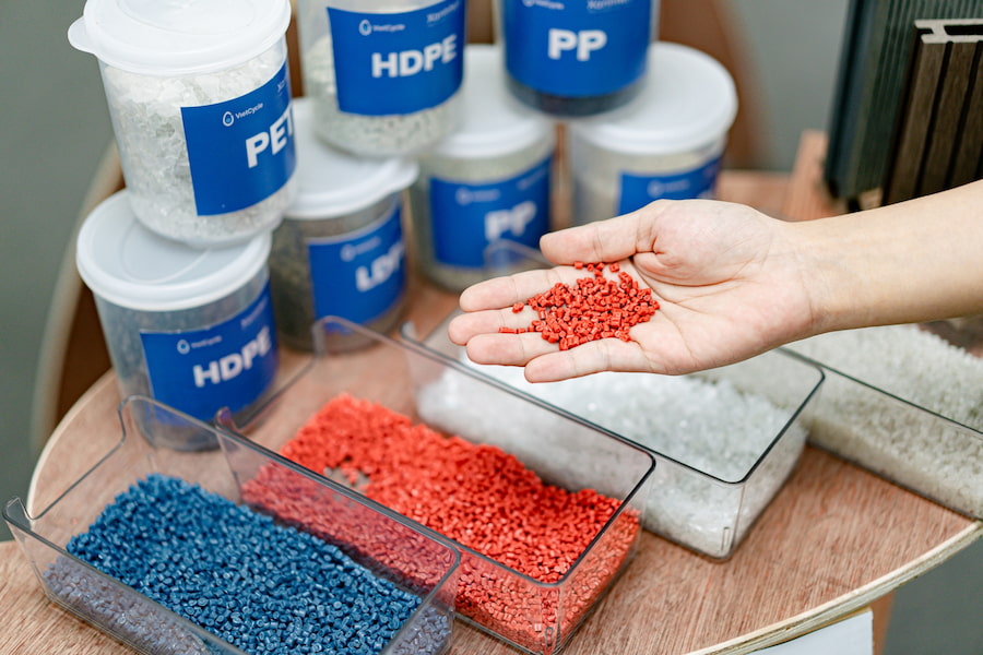 recycled plastic pellets